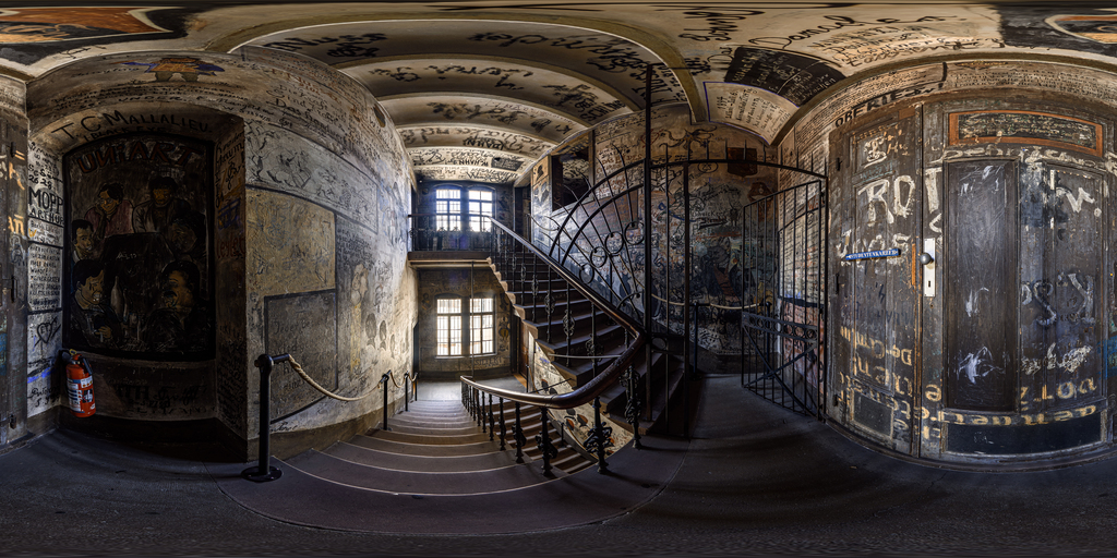 /posts/heidelberg-studentenkarzer-stairs/preview.jpg